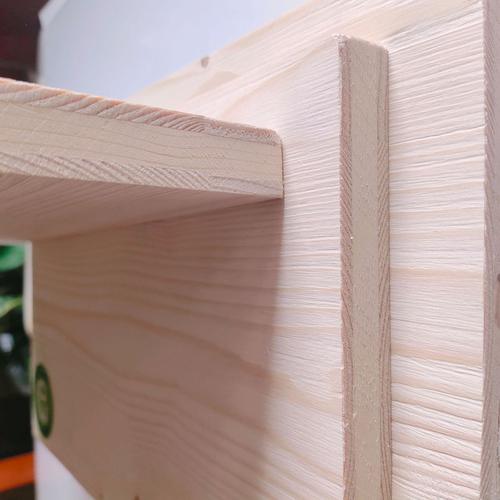 柜体板用橡胶木和香樟木哪一种好？做定制家具最好的材料