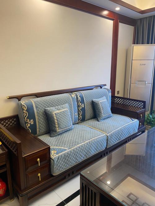 在北京哪里有沙发套定制的啊？北京中式家具定制网